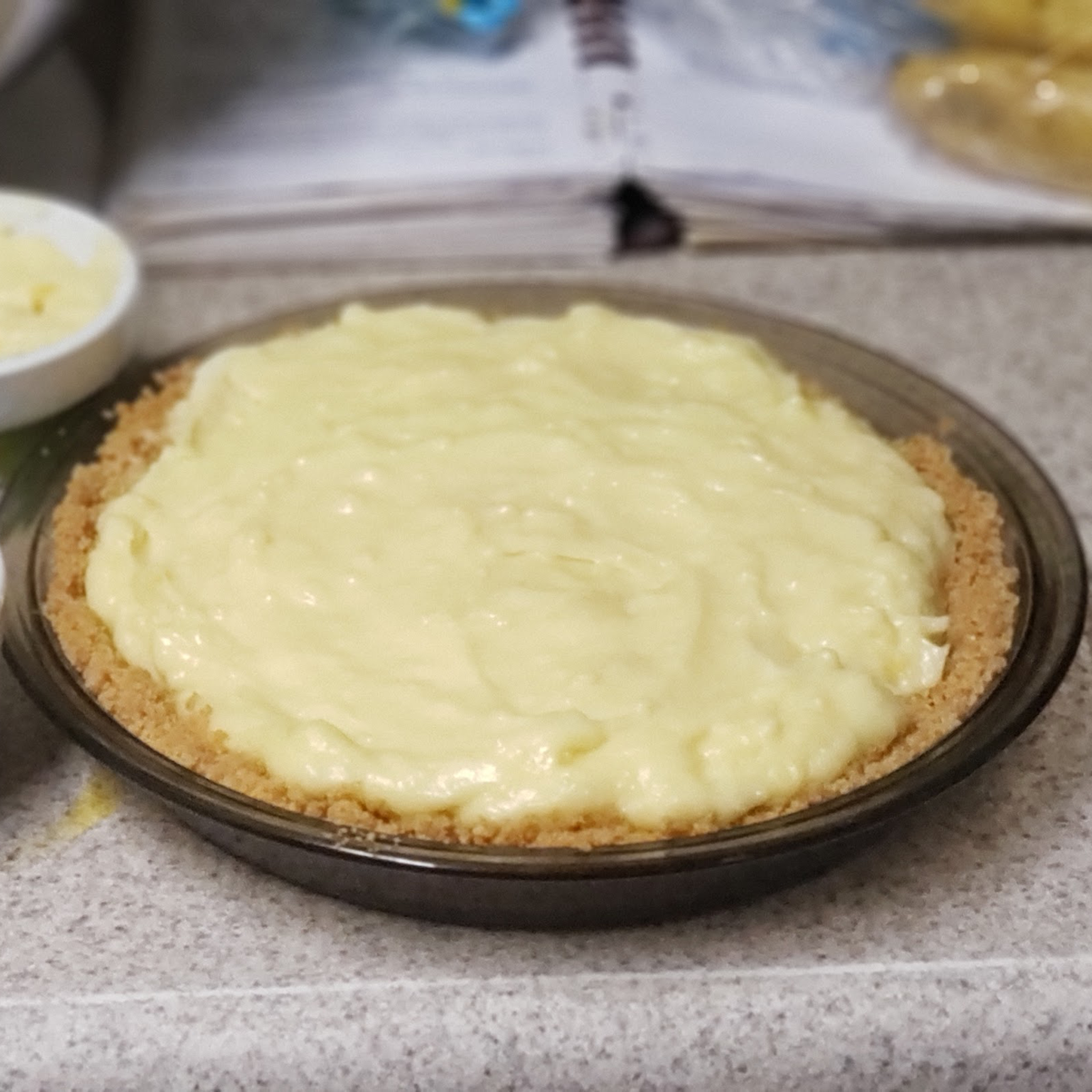 Banana Cream Pie w/ Graham Cracker Crust - brianheaddelivery

